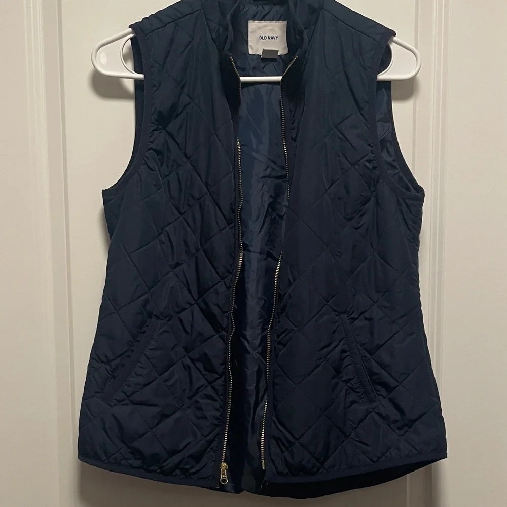 Old Navy Dark Blue Quilted Vest - Picture 5 of 5